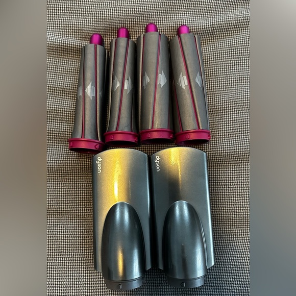 Dyson Other - EUC partial Dyson Airwrap attachments